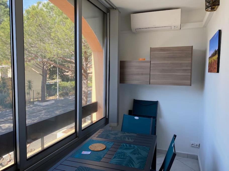 Ravissant T3 En Duplex Proche Mer La Londe-les-Maures Extérieur photo