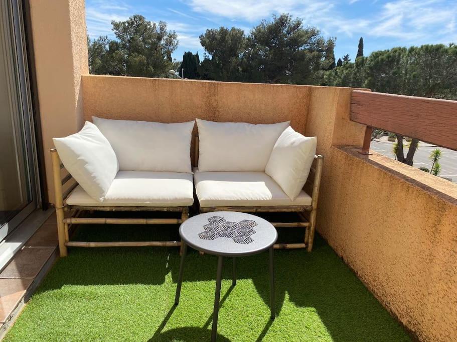 Ravissant T3 En Duplex Proche Mer La Londe-les-Maures Extérieur photo